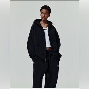 NWT ESSENTIALS Fear of God Black Zip Up Hoodie - Small